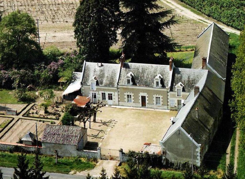 Chambres Et Tables D'Hotes Le Voriou Couddes Exteriör bild
